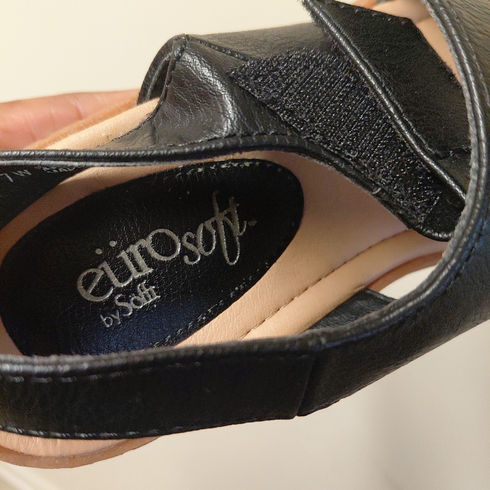 Eurosoft Women's Black Chunky Platform Comfortable Strappy Sandals Size 7 Wide - Picture 6 of 10